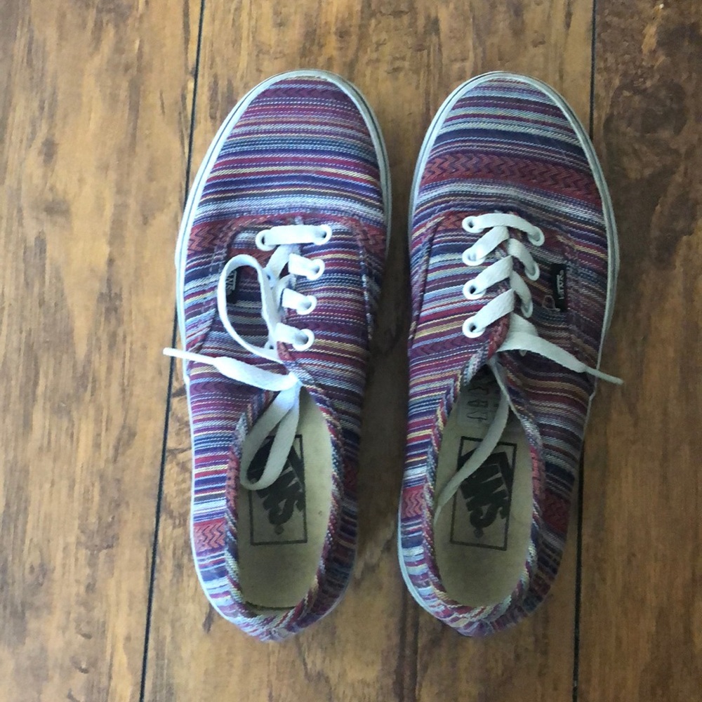VANS Women Multicolored Stripe Authentic Sneaker